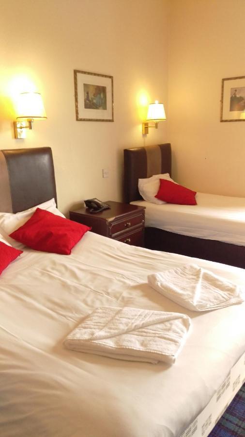 The Anchorage Hotel ทรูน ภายนอก รูปภาพ